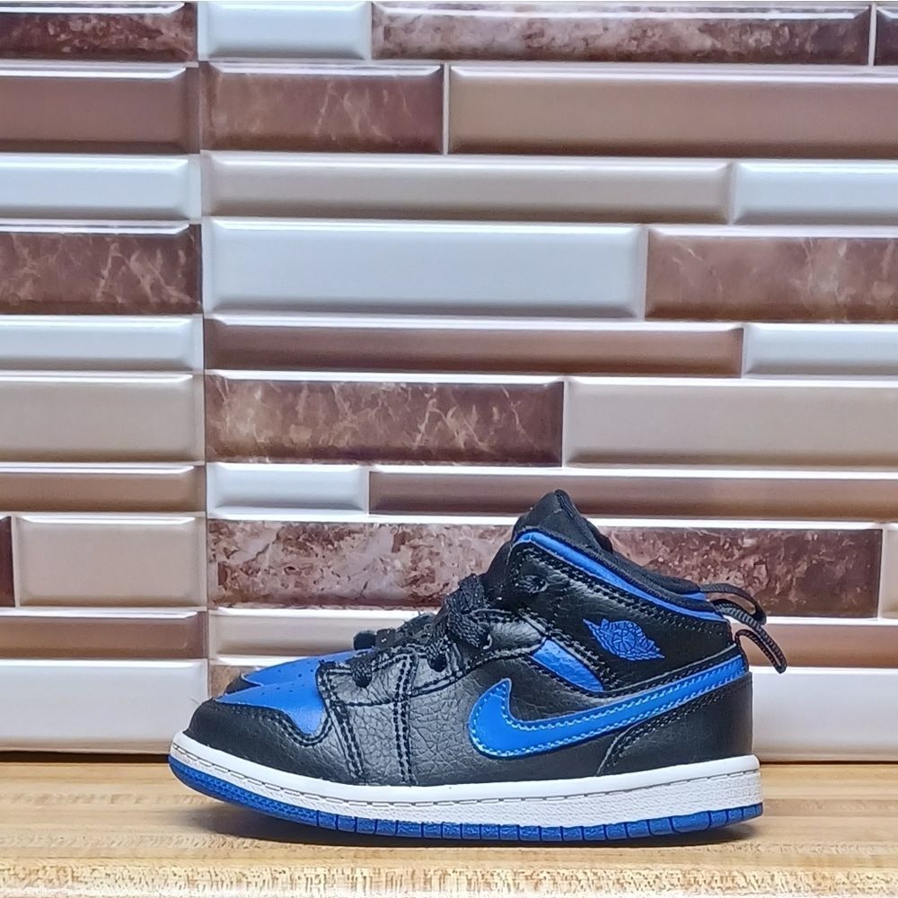 Jordan 1 Mid Royal Black/ Blue Size 9c Toddler